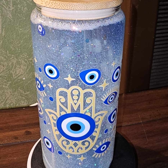 Snowglobe Glitter cup - Picture 3 of 6